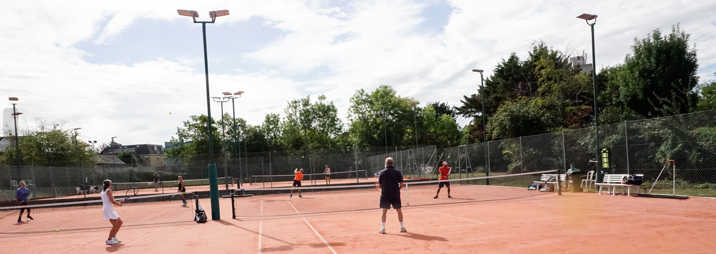 Members playing tennis on the Bromley Wendover courts